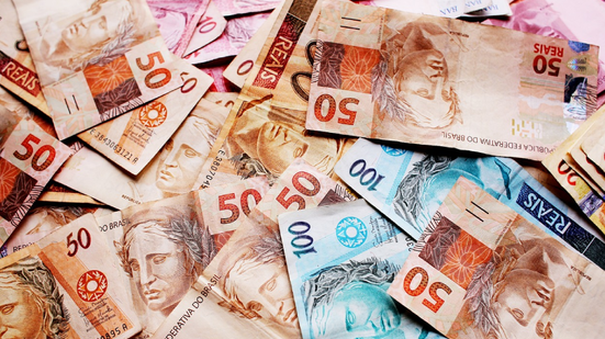 Entre os anos de 2023 e 2024, o rendimento líquido médio de juízes pulou de R$ 45.050,50 para R$ 54.941,80 - Reprodução/Pixabay