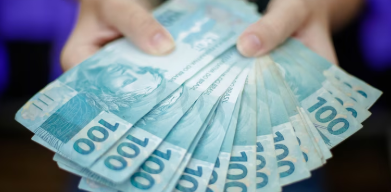 Com até R$ 4.500 disponíveis, a Caixa busca facilitar o acesso ao crédito - Reprodução/Freepik