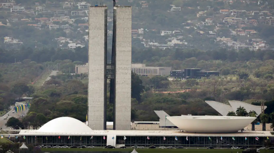 A CPMI, presidida por Omar Aziz, visa apurar as fraudes no INSS - © Joédson Alves/Agência Brasil