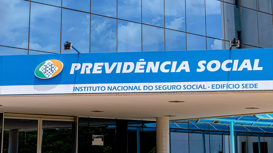 Ao todo, de acordo com informações do governo, 2,1 milhões de segurados já estão aptos a receber os valores retroativos - Reprodução/Internet