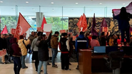 O local se tornou palco de um protesto com a presença de movimentos populares em defesa da justiça tributária - Reprodução/Internet