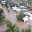 O governador do Texas promete esforços contínuos para encontrar as vítimas desaparecidas após a tragédia no acampamento. - Divulgação