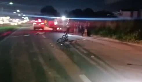 A Polícia Rodoviária Federal investiga os casos de atropelamento e a fuga dos motoristas envolvidos. - Reprodução