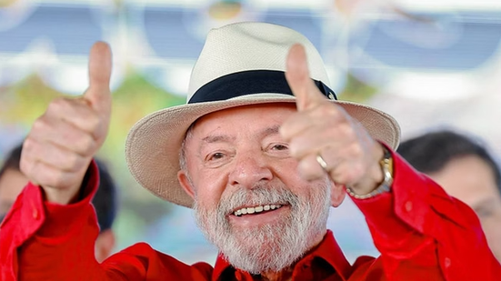 Aos 78 anos de idade, Lula comentou o cenário eleitoral de 2026 e afirmou que está acompanhando o surgimento de nomes na disputa - Ricardo Stuckert / PR