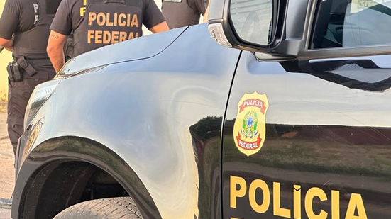 O objetivo da operação é o de desarticular uma organização criminosa especializada em crimes contra o sistema financeiro nacional e lavagem de dinheiro - Divulgação/Polícia Federal