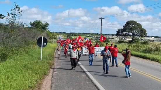 A manifestação do MST na BR-406 é monitorada pela PRF, que busca garantir a segurança e a fluidez do trânsito na região. - Divulgação