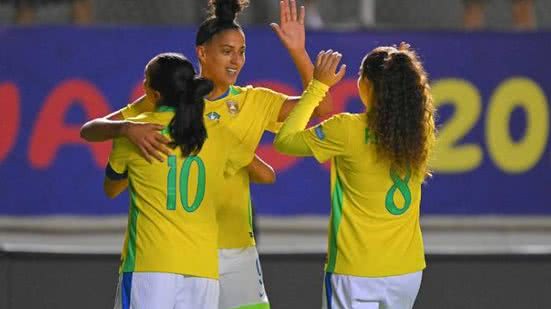 Com gols de Yasmim, Duda Sampaio e Amanda Gutierres, Brasil se destaca na fase de grupos da Copa América Feminina. - Divulgação