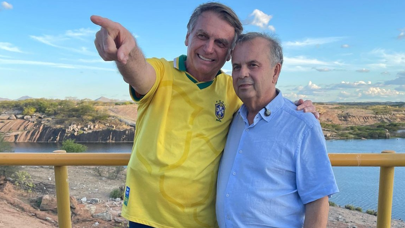 O senador ainda argumenta que a medida imposta por Moraes ultrapassa os limites do combate à desinformação - Divulgação