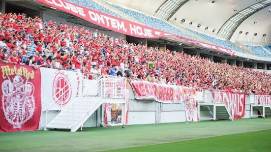 O técnico Gerson Gusmão enfrenta desfalques importantes, mas quer garantir a vitória para manter o segundo lugar na tabela. - Divulgação