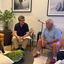 A discussão sobre a tarifa de 50% levanta questões sobre a política interna dos EUA e a necessidade de um tratamento despolitizado do assunto. - Divulgação