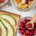 Conheça as Zonas Azuis e como a dieta natural e o estilo de vida equilibrado promovem uma vida longa e saudável. - Divulgação