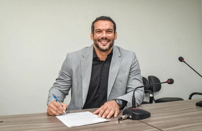 Segundo uma nota oficial divulgada pela CBF, nenhum equipamento ou documento foi levado do local - Reprodução/Instagram