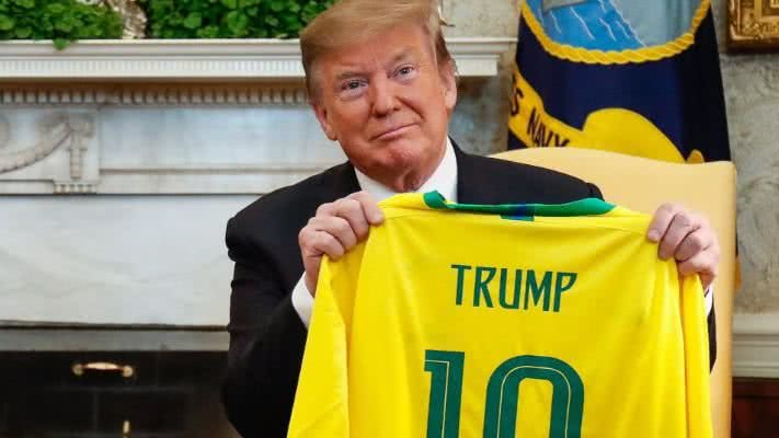 Analista aponta que restrições de vistos visam impactar negativamente a imagem do governo Lula no Brasil. - Divulgação