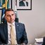 Flávio Bolsonaro classifica política externa do governo Lula como catastrófica e critica postura do ministro da Casa Civil. - Reprodução/Getty Images