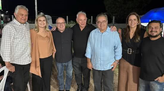 Com a presença de importantes figuras políticas, o evento reforça a influência de Álvaro Dias no cenário político do Rio Grande do Norte. - Divulgação/Instagram @paulinhofreirern