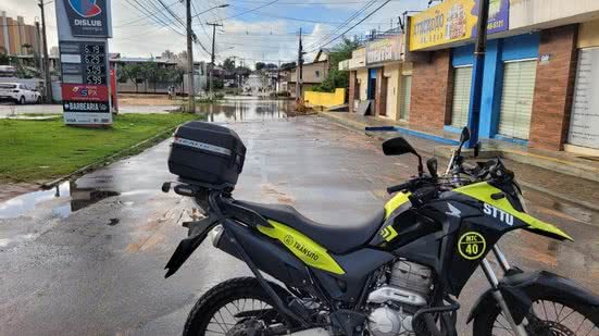 Confira a lista de vias transitáveis e intransitáveis em Natal e evite acidentes durante as chuvas intensas que atingem a cidade. - Divulgação
