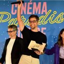 Juliette Binoche entrega prêmio a Wagner Moura em evento especial no Louvre - Reprodução