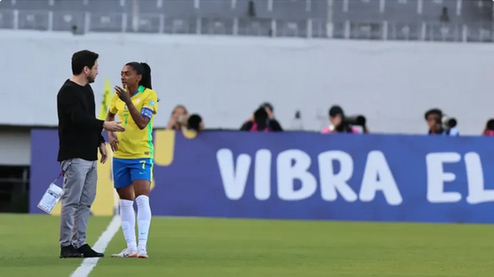 Conmebol recua e autoriza aquecimento em campo após protestos de jogadoras - Reprodução