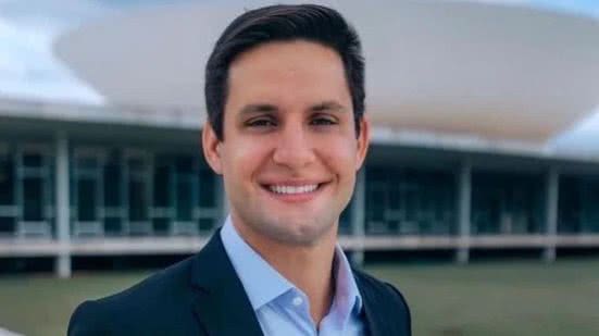 Rafael Motta passou por uma cirurgia no tórax para corrigir uma lesão no brônquio, considerada a mais grave entre seus problemas de saúde. - Reprodução