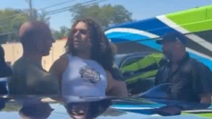 Amigos e familiares temem por segurança de Alice após abordagem violenta e transfóbica por agentes à paisana em Silver Spring. - Reprodução
