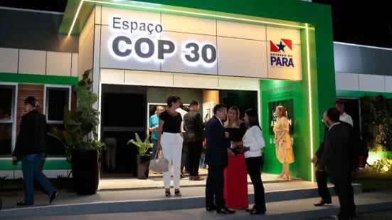 Diplomatas relatam orçamentos de até US$ 700 por noite em Belém, gerando revolta e preocupação com a acessibilidade do evento. - Divulgação