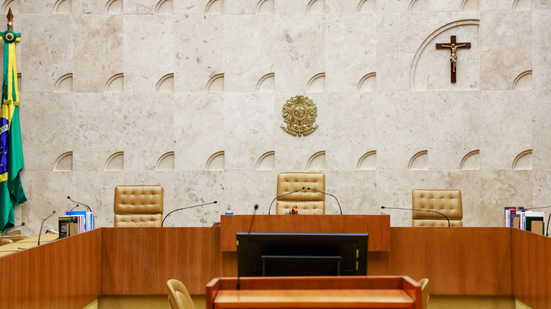 Os ministros Flávio Dino e Cristiano Zanin, que fez uma sugestão de pena de 15 anos, seguiram o voto de Moraes - Andressa Anholete/STF