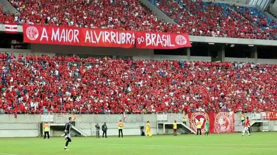 Acompanhe o duelo entre América-RN e Juazeirense ao vivo, com informações sobre escalações e detalhes da partida. - Divulgação