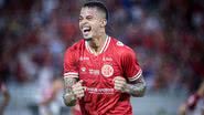 Com gols de Lucas Rodrigues e Gabriel Lima, América avança para a próxima fase do torneio após vencer o Juazeirense por 2 a 0. - Gabriel Leite