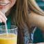 Entenda os motivos pelos quais médicos recomendam consumir a laranja inteira em vez do suco. - Divulgação