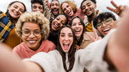 Após dois e seis meses do início do programa, os estudantes responderam a perguntas sobre suas preferências de convivência com colegas - Reprodução/iStock