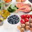 Incluir oleaginosas, verduras e frutas vermelhas pode ser a chave para envelhecer com saúde. - Divulgação