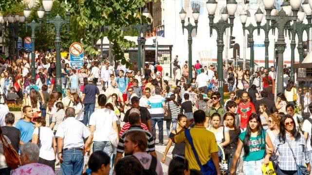 Os estados mais populosos em 2025 incluem São Paulo, Minas Gerais e Rio de Janeiro, com Roraima sendo o menor. - Divulgação