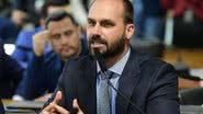 Eduardo Bolsonaro protocolou ofício na Câmara para trabalhar dos EUA, alegando perseguições ilegais e regime de exceção. - Divulgação