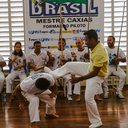 plano define ações para preservar a tradição, como as rodas de capoeira, em locais como praças e escolas, garantindo que a cultura seja transmitida às próximas gerações. - Reprodução