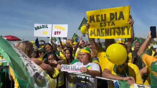 Em Brasília, SP e RJ, cartazes exaltam Trump e pedem anistia para condenados dos ataques de 8 de janeiro. - Reprodução