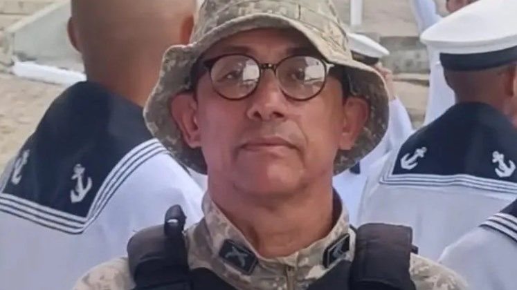 Após disparos fatais, criminosos fogem levando arma do policial; facção criminosa é suspeita do ataque. - Divulgação Sem Mordaça