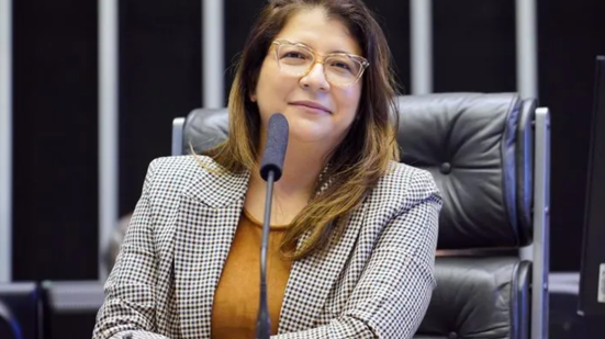 Imagem De olho no PL, Carla Dickson diz: “Posso virar esteira de luxo no União Brasil”