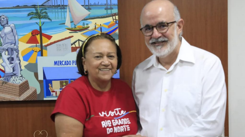 Governadora Fátima Bezerra e secretário de saúde, Alexandre  Motta
