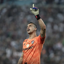 Fábio vira jogador com mais partidas disputadas no futebol - Reprodução
