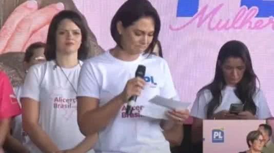 A ex-primeira-dama optou por ficar no Pará, em vez de participar de ato em São Paulo, demonstrando apoio ao marido - Reprodução