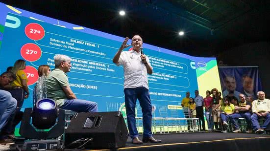Imagem "Desgoverno no RN": Rogério Marinho critica gestão de Fátima Bezerra durante encerramento do Rota 22