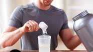 Comparando moela de frango e whey protein, descubra qual alimento atende melhor às suas necessidades nutricionais e financeiras. - Divulgação