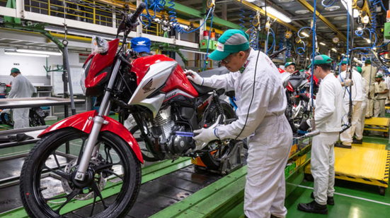 Além do aumento na produção, o varejo registrou crescimento nas vendas, com 185.515 motocicletas licenciadas no período - Divulgação/Honda