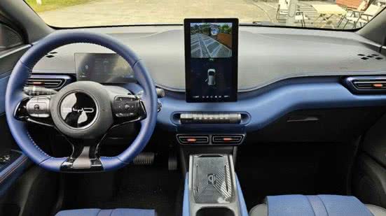 Com um design atraente e tecnologia avançada, o Dolphin Mini é ideal para quem busca uma opção econômica e prática na mobilidade elétrica. - Divulgação