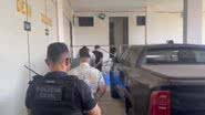 Entre os detidos estão um homem e uma mulher de origem portuguesa, apontados como integrantes de uma organização criminosa - Divulgação/Polícia Civil do RN