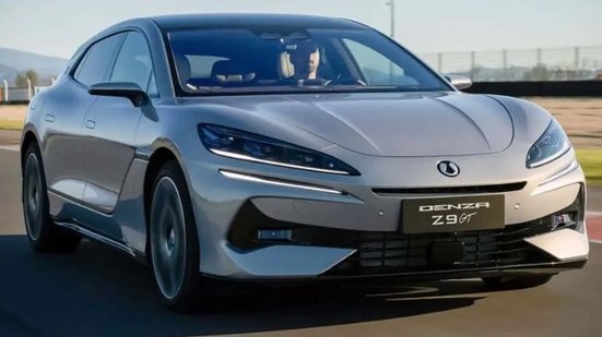 A estratégia da BYD com a Denza visa competir no segmento de luxo, atraindo consumidores em busca de status e inovação. - Divulgação