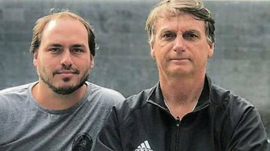 O ex-presidente foi acompanhado por um comboio de segurança - Reprodução