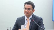 Celso Sabino tentará permanecer no cargo até a COP30, mas deve entregar sua carta de demissão após a volta de Lula de Nova York. - Reprodução