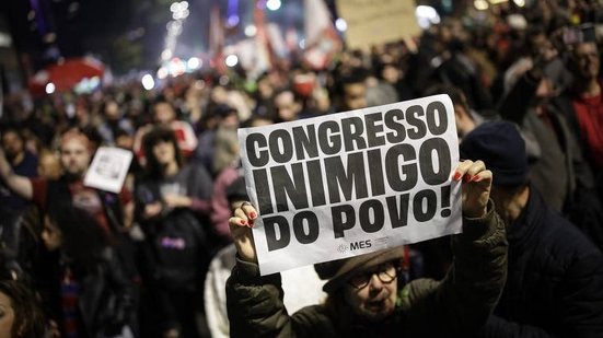 A manifestação, que começa às 9h, reúne movimentos sociais, artistas e partidos de esquerda em 16 capitais do Brasil. - Reprodução