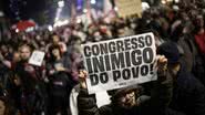 A manifestação, que começa às 9h, reúne movimentos sociais, artistas e partidos de esquerda em 16 capitais do Brasil. - Reprodução